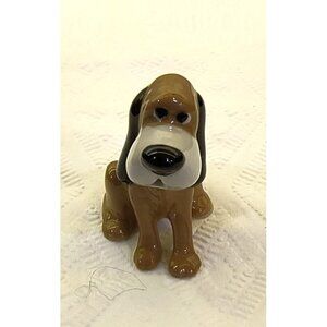 Hagen Renaker Miniature Bloodhound Dog Figurine Brown Ceramic Vintage Animal Col